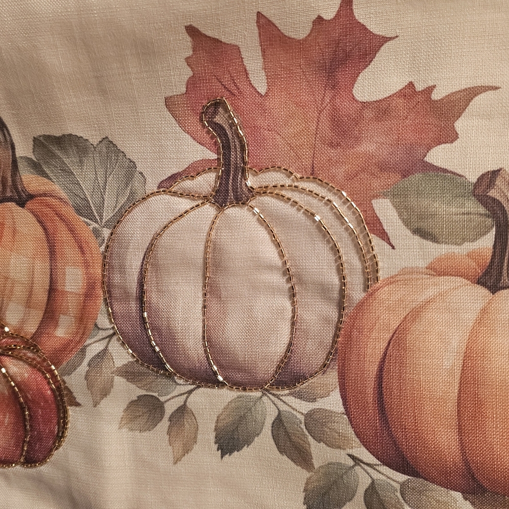 Pumpkin Table Runner - Picture 2 of 3